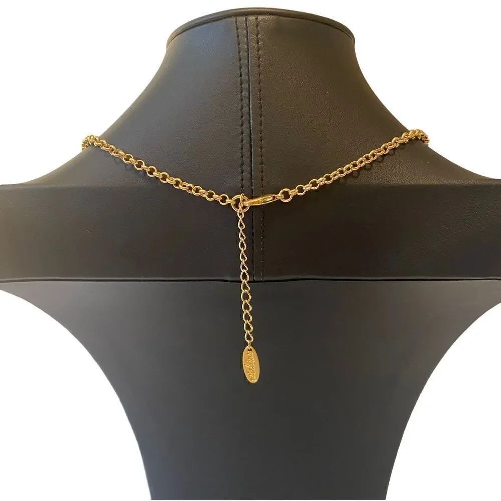 NDE Collection Abstract Multi-Colored Lightweight Pendant on Long Chain. - Picture 6 of 7